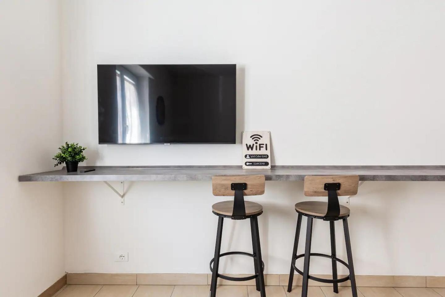 La Piazzetta Apartment Piacenza Bagian luar foto