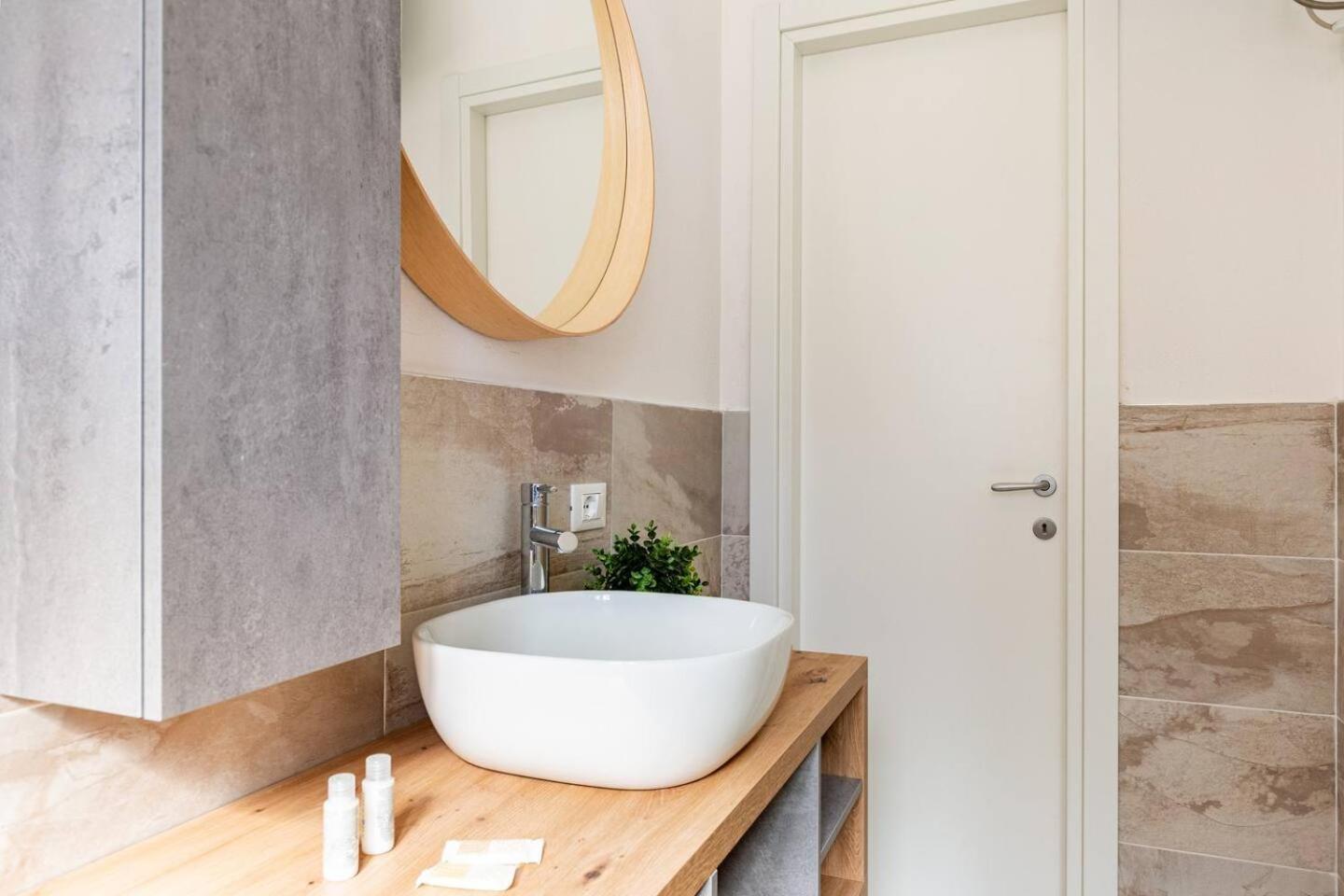 La Piazzetta Apartment Piacenza Bagian luar foto